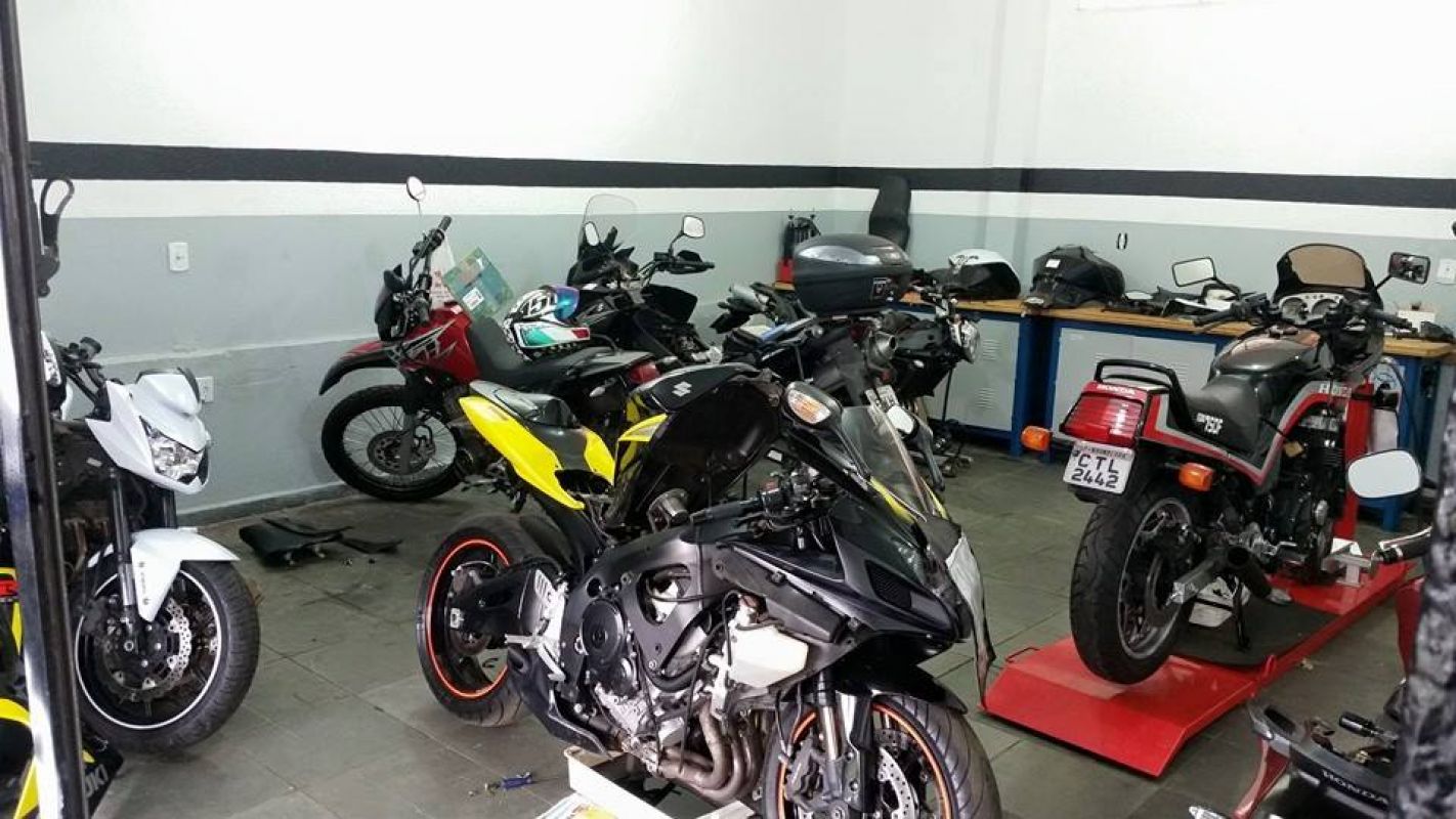 Imagem de Troca de óleo para todos os tipos de motos