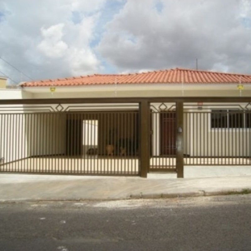 Imagem de Portão Basculante - Modelo 18