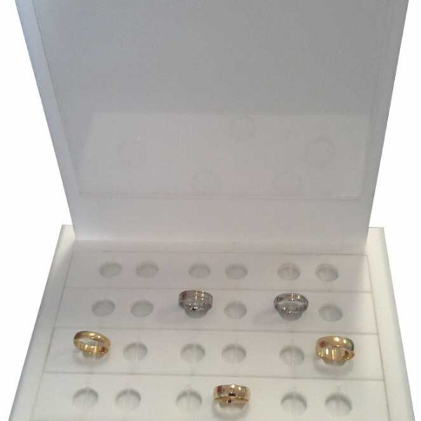 Imagem de Expositor para Aliança