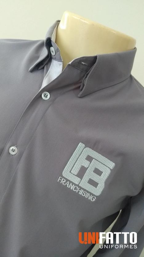 Imagem de Camisa Social Masculina Mod. Estruturada, detalhe gola - LFB Franchising