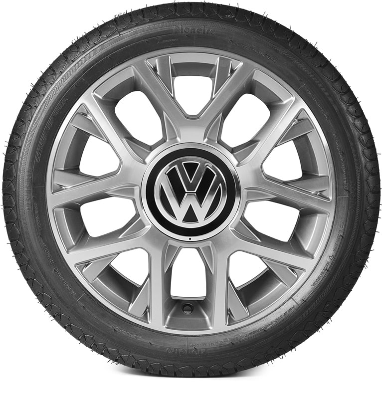 Imagem de Pneu Racing 225/45 R17