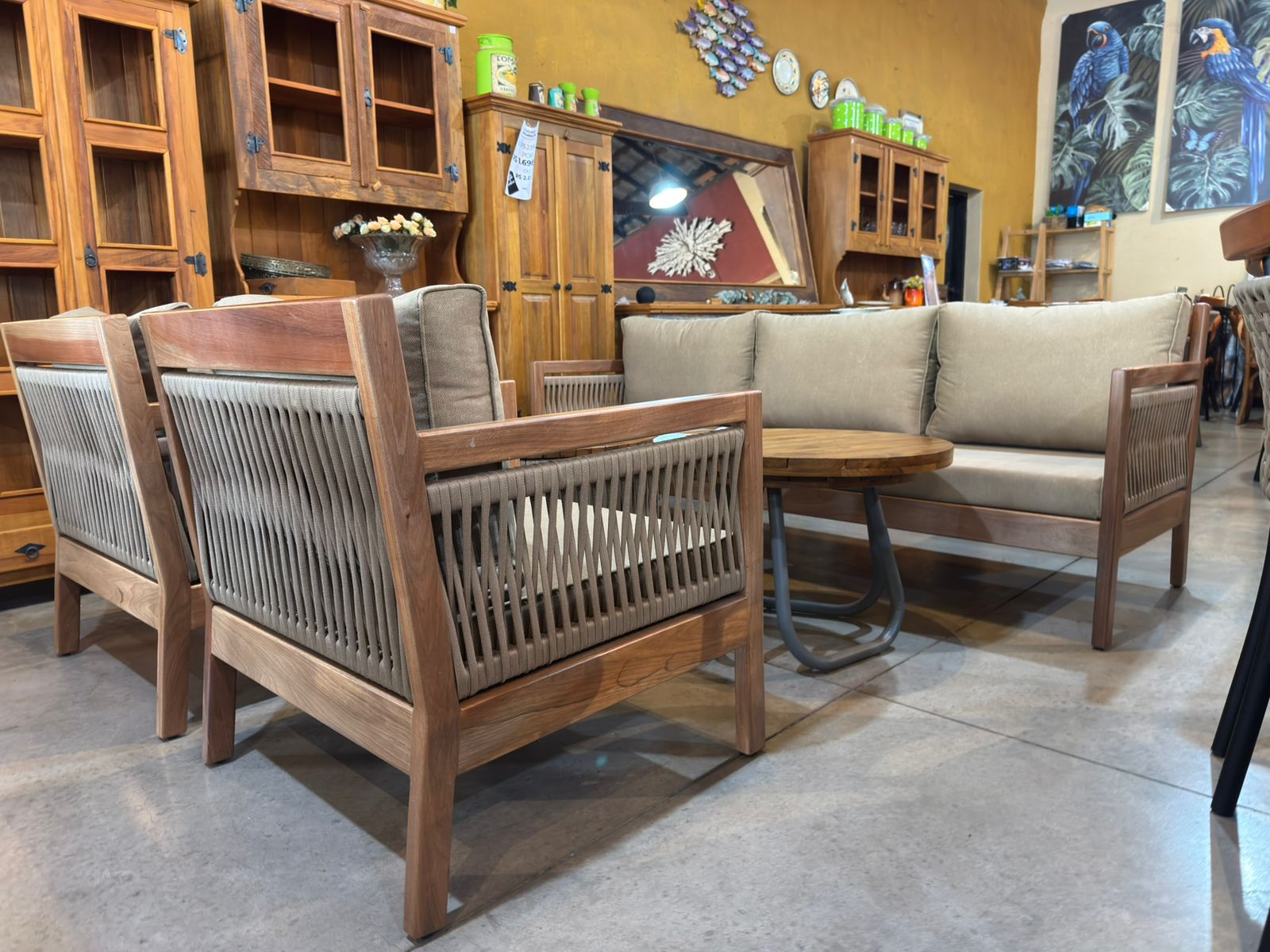 Imagem de Sofá Origem - Madeira Maciça Teca