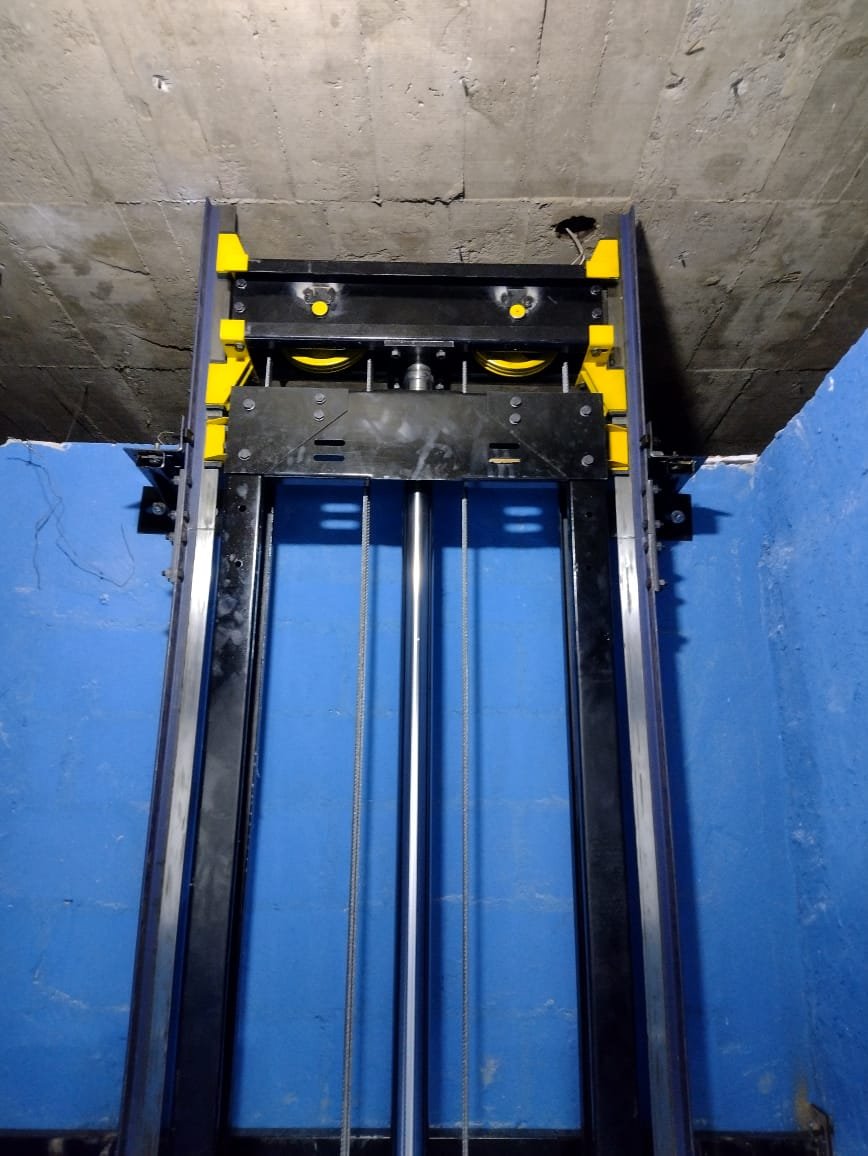 Imagens do Portfólio - AMR Elevadores