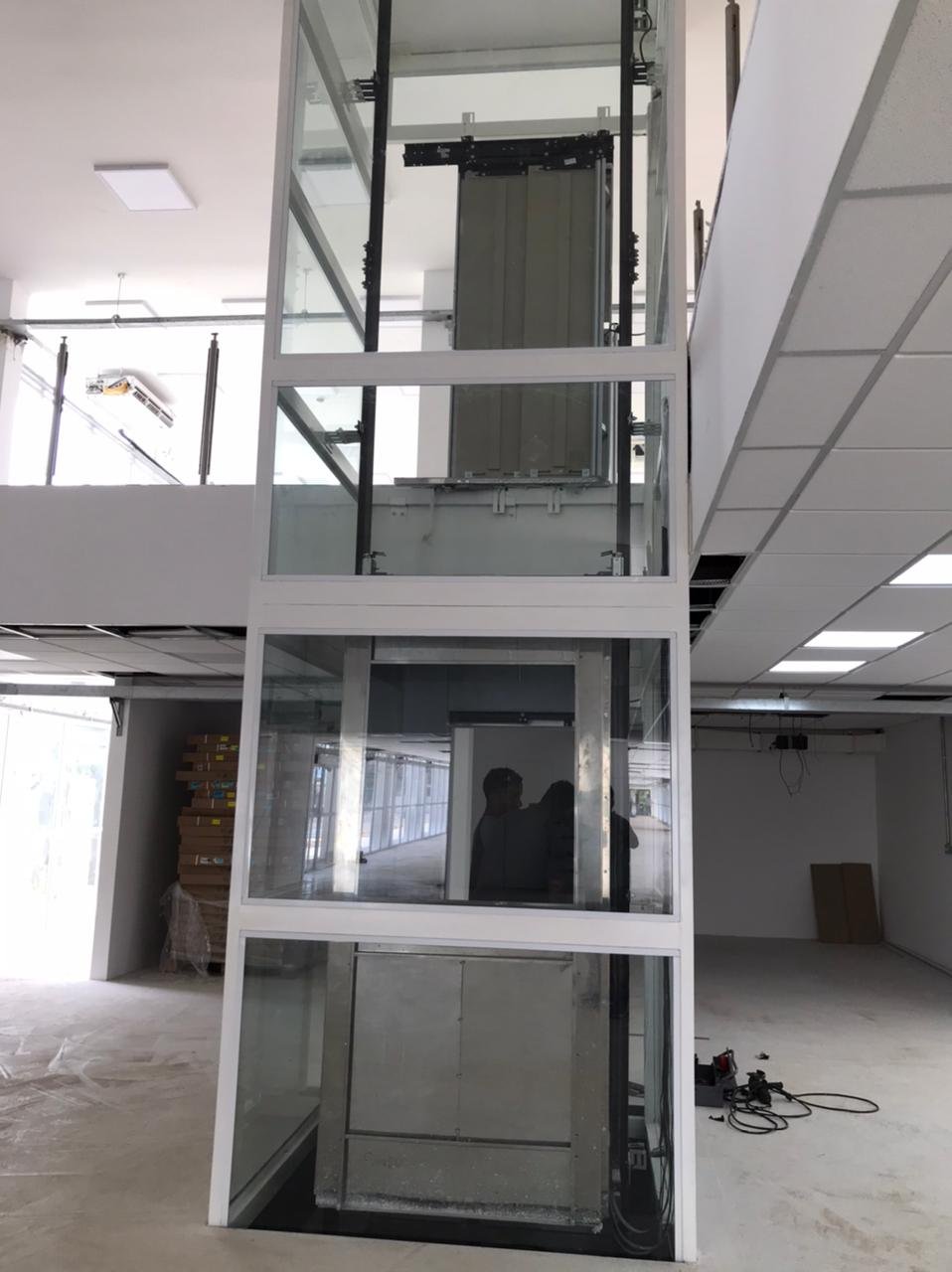 Imagens do Portfólio - AMR Elevadores