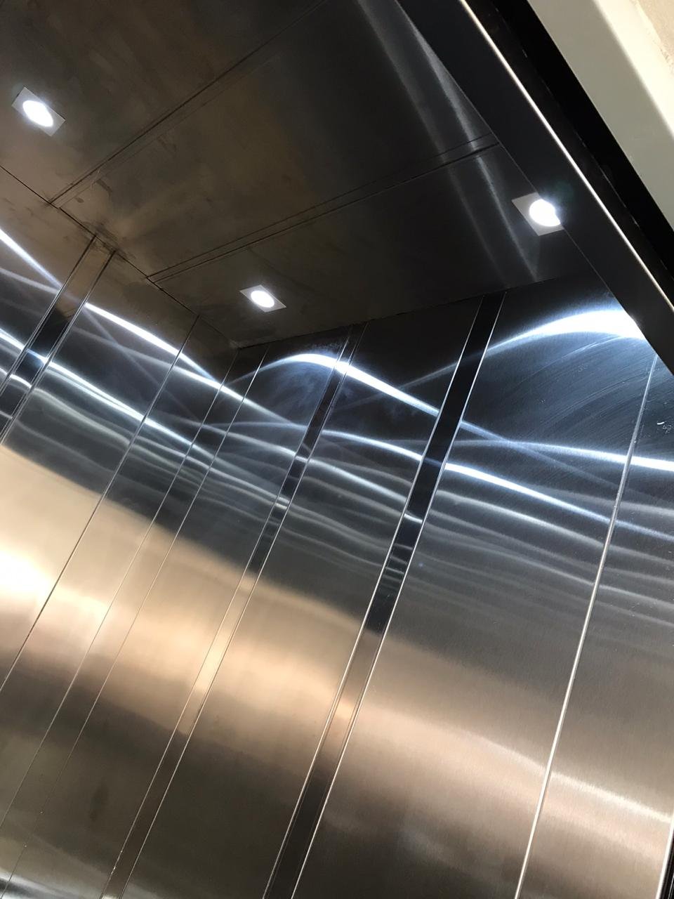 Imagens do Portfólio - AMR Elevadores