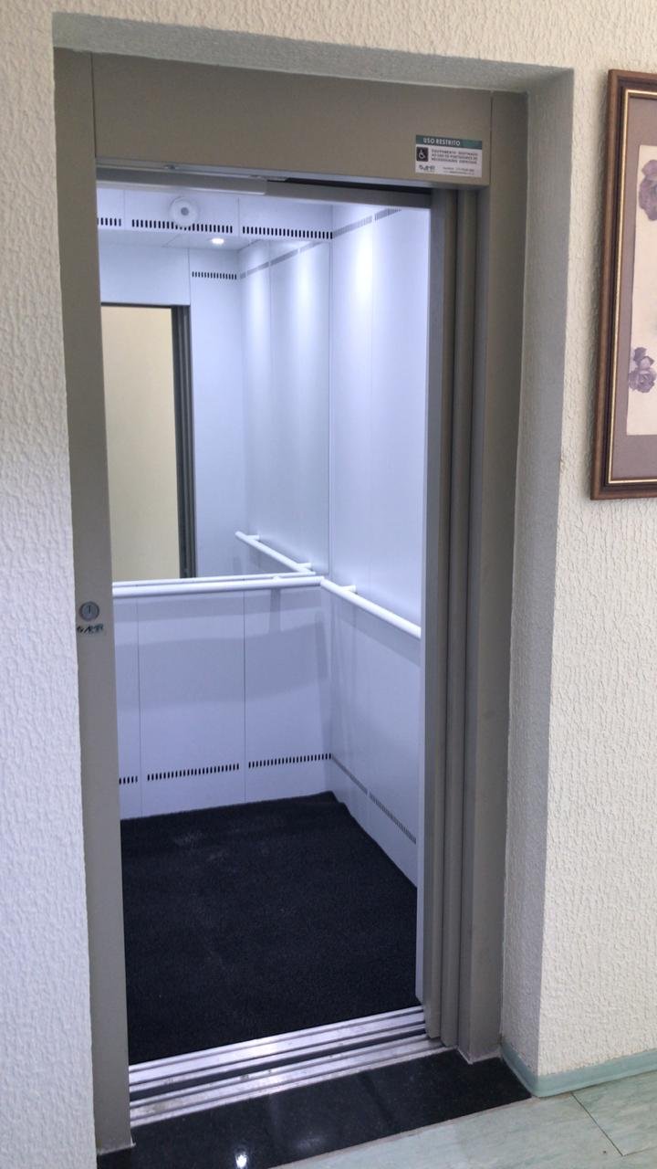 Imagens do Portfólio - AMR Elevadores
